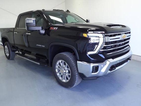 CHEVROLET SILVERADO HD 2024 2GC4YPEY5R1211052 image